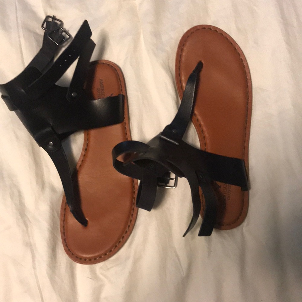 American Eagle Sandals